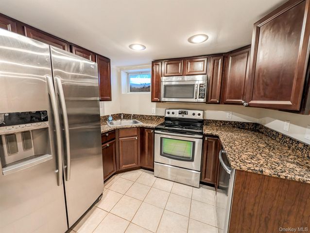 99 Wagon Lane, Centereach, NY 11720