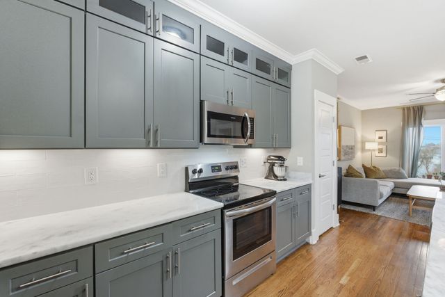 3303 Gallatin Pike Apt 402, Nashville, TN 37216