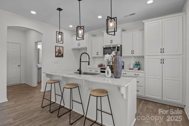 154 Fairfield Drive, Troutman, NC 28166