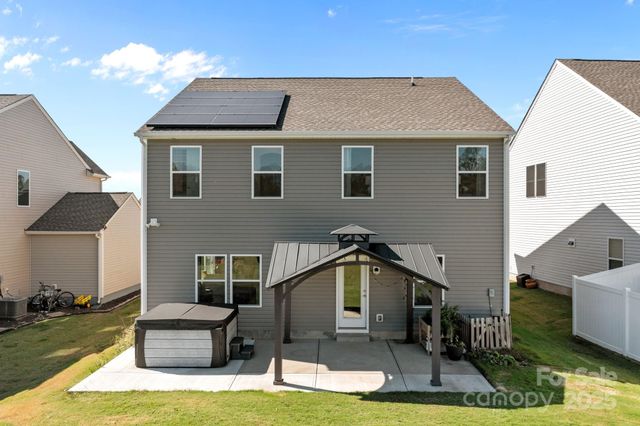 154 Fairfield Drive, Troutman, NC 28166