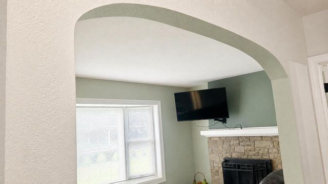 223 W State ROAD, North Prairie, WI 53153