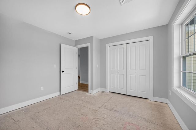 17 Elm Court, Barrington, NH 03825