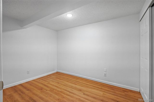 5701 W 49th Avenue, Denver, CO 80212