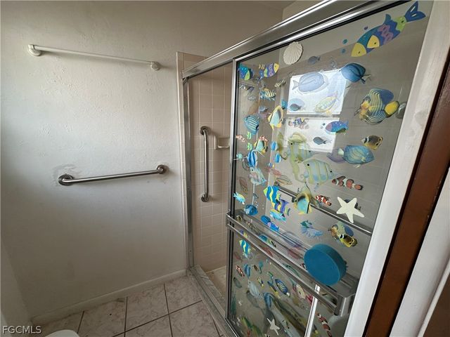 619 Glenn AVE, Lehigh Acres, FL 33972