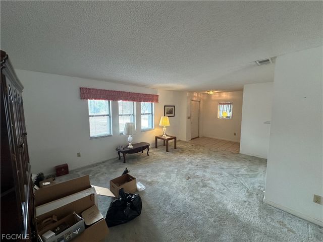 619 Glenn AVE, Lehigh Acres, FL 33972