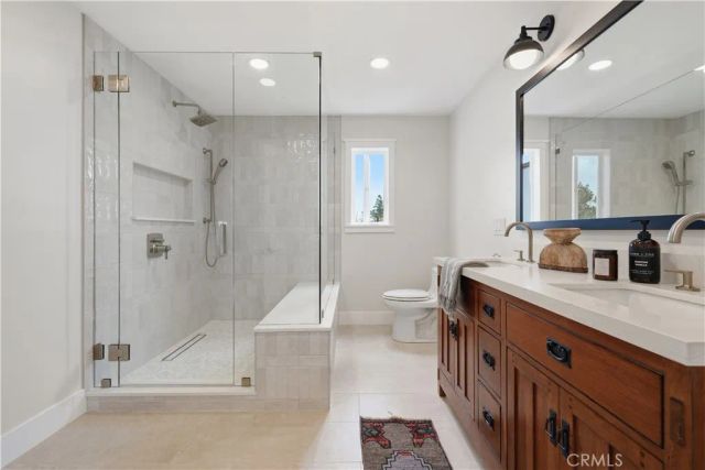 2413 Venier, Costa Mesa, CA 92627