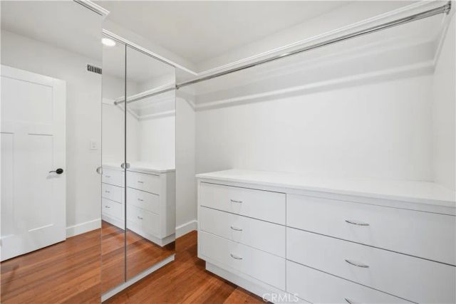 2413 Venier, Costa Mesa, CA 92627