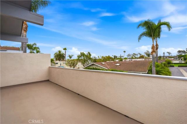 2413 Venier, Costa Mesa, CA 92627
