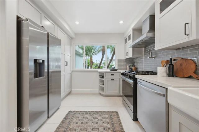 2413 Venier, Costa Mesa, CA 92627