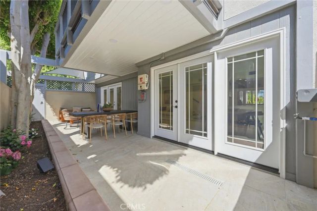 2413 Venier, Costa Mesa, CA 92627
