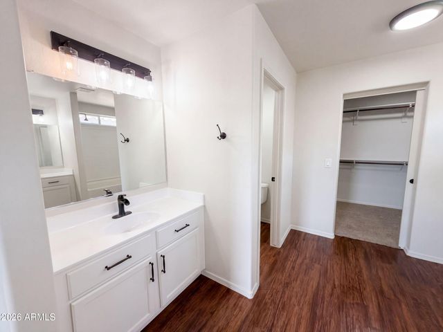 5416 W ALBENIZ Place, Phoenix, AZ 85043