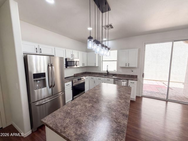 5416 W ALBENIZ Place, Phoenix, AZ 85043