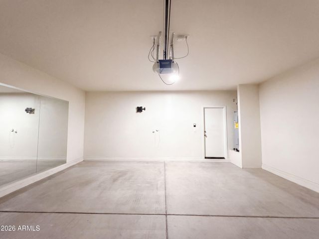 5416 W ALBENIZ Place, Phoenix, AZ 85043