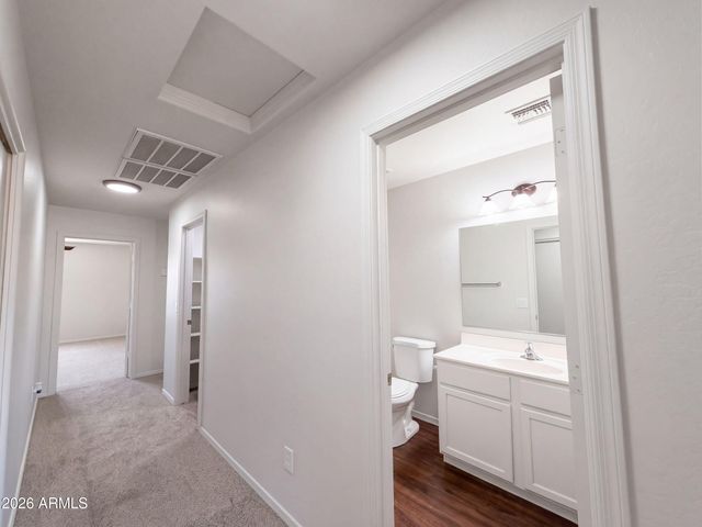 5416 W ALBENIZ Place, Phoenix, AZ 85043