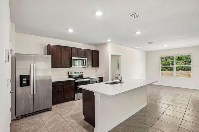 134 HICKORY COURSE TRAIL, Ocala, FL 34472