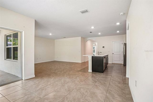 134 HICKORY COURSE TRAIL, Ocala, FL 34472