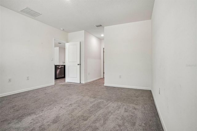 134 HICKORY COURSE TRAIL, Ocala, FL 34472