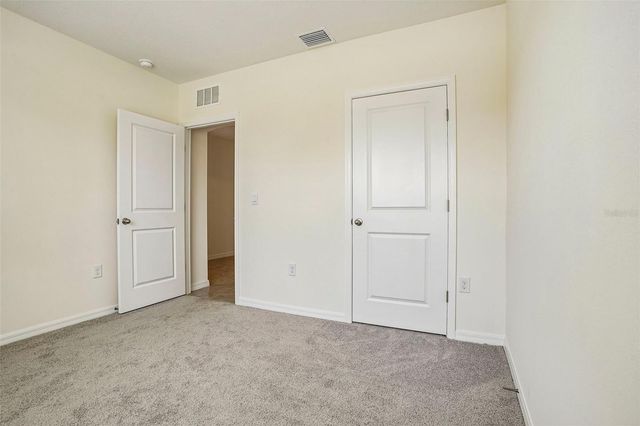 134 HICKORY COURSE TRAIL, Ocala, FL 34472