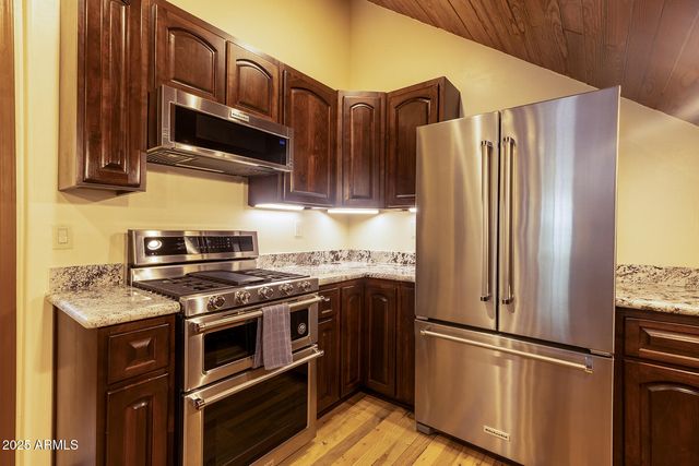 5606 HIGH Drive, Lakeside, AZ 85929