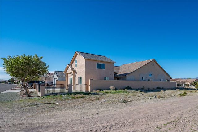 5623 S Desert Lakes Drive, Fort Mohave, AZ 86426