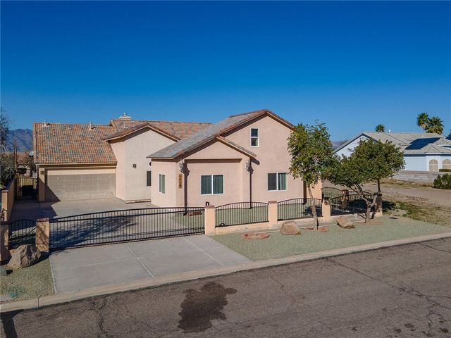 5623 S Desert Lakes Drive, Fort Mohave, AZ 86426