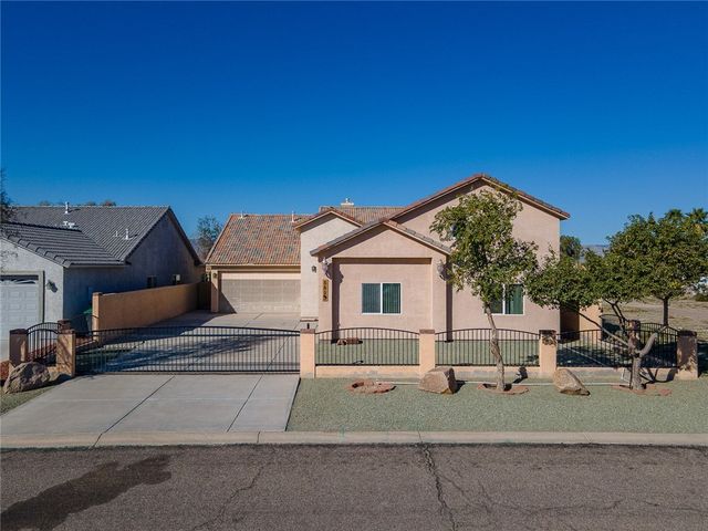 5623 S Desert Lakes Drive, Fort Mohave, AZ 86426