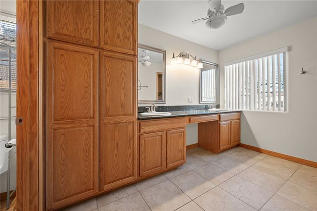 5623 S Desert Lakes Drive, Fort Mohave, AZ 86426