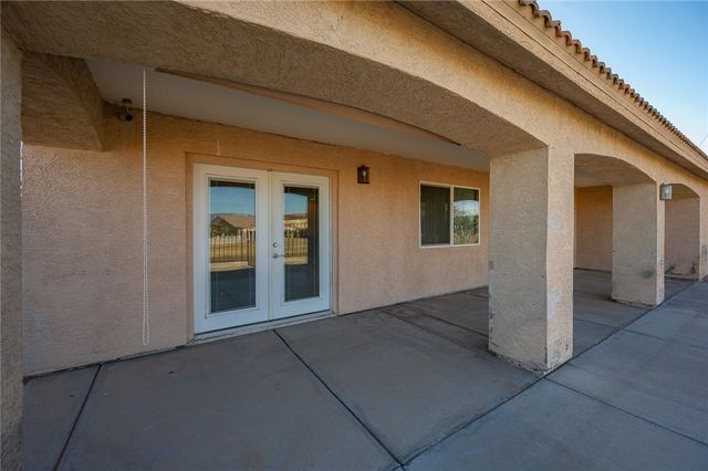 5623 S Desert Lakes Drive, Fort Mohave, AZ 86426
