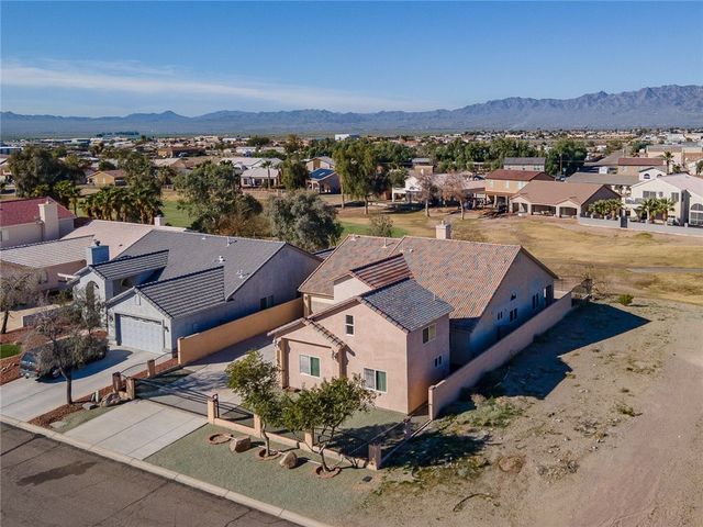 5623 S Desert Lakes Drive, Fort Mohave, AZ 86426