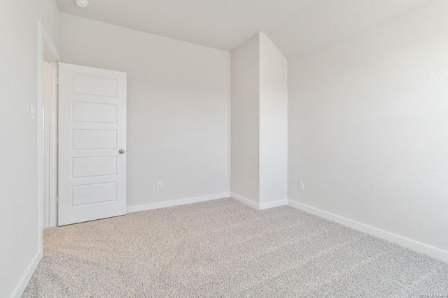 6122 Quiet Oak Place, San Antonio, TX 78219