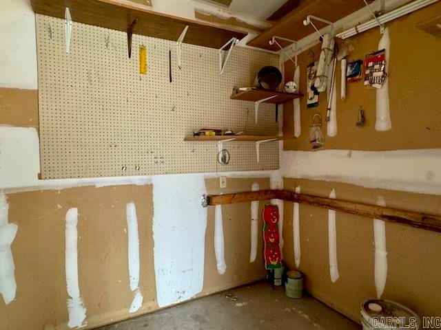 1104 Newberry Road, Pocahontas, AR 72455