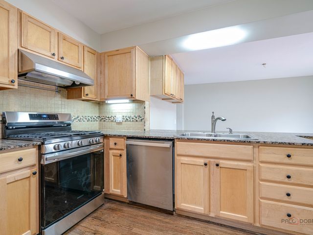 1004 Princeton Avenue, Highland Park, IL 60035