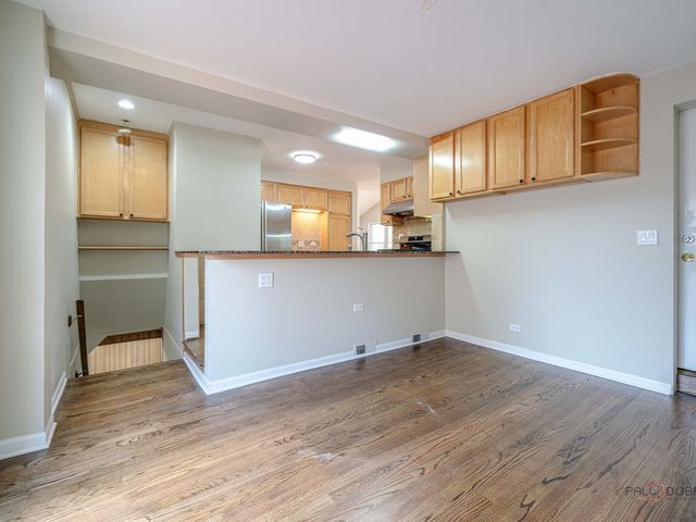 1004 Princeton Avenue, Highland Park, IL 60035