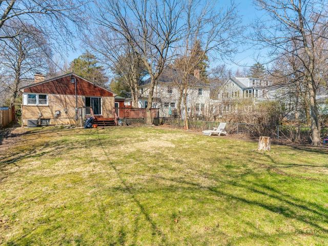 1004 Princeton Avenue, Highland Park, IL 60035