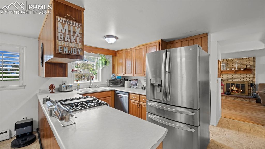 17 W Clover Circle, Colorado Springs, CO 80906 — photo 3