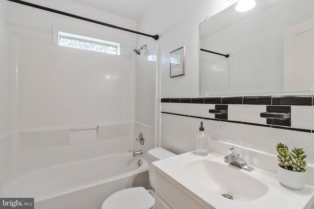 8501 RICHMOND AVE, Alexandria, VA 22309