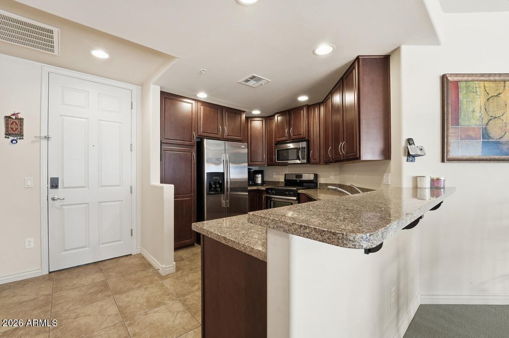 5350 E DEER VALLEY Drive 4401, Phoenix, AZ 85054 — photo 4
