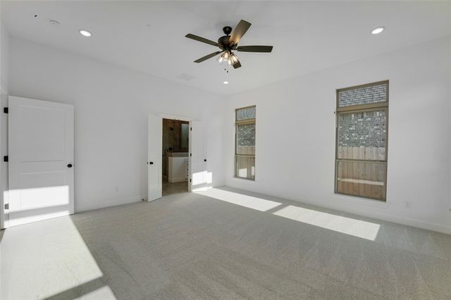 3003 S 14Th Street, Rogers, AR 72758