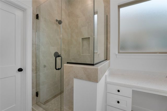 3003 S 14Th Street, Rogers, AR 72758