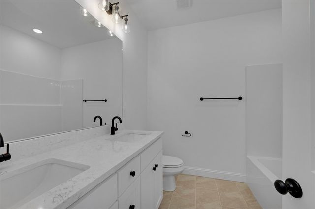 3003 S 14Th Street, Rogers, AR 72758