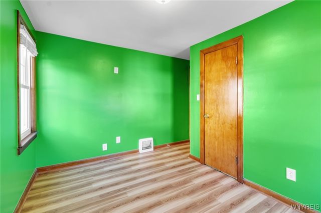 46 Vernon Drive, Amherst, NY 14225