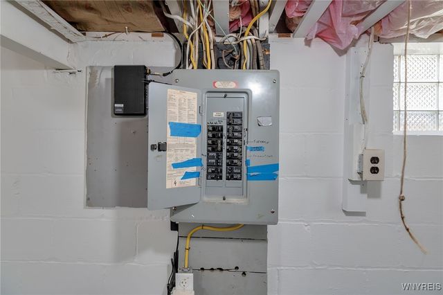 46 Vernon Drive, Amherst, NY 14225