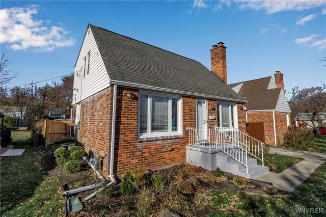 46 Vernon Drive, Amherst, NY 14225