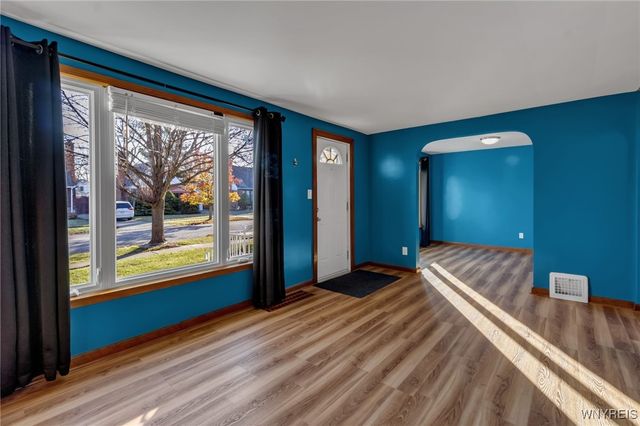 46 Vernon Drive, Amherst, NY 14225