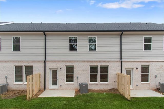 616 Treasure Drive, Stockbridge, GA 30281