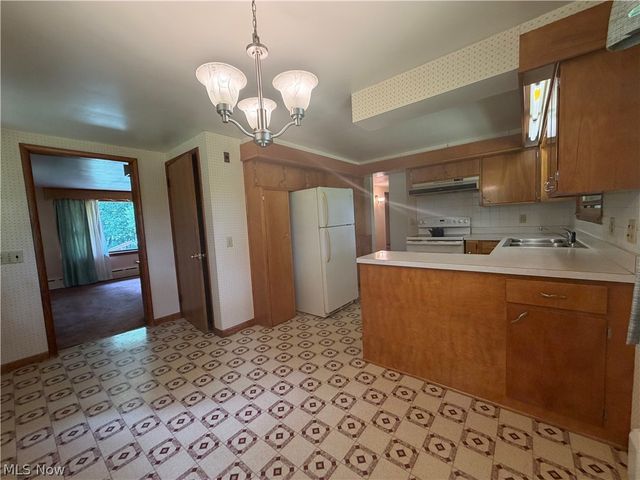 4708 Alabama Avenue SW, Navarre, OH 44662