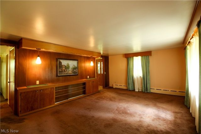 4708 Alabama Avenue SW, Navarre, OH 44662
