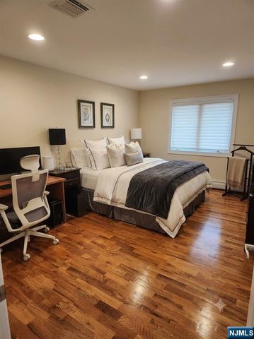 237 Central Boulevard 2, Palisades Park, NJ 07650