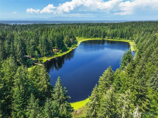 3014 175th Avenue NW, Lakebay, WA 98349