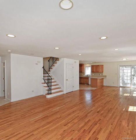 16A Inwood Road, Port Washington, NY 11050